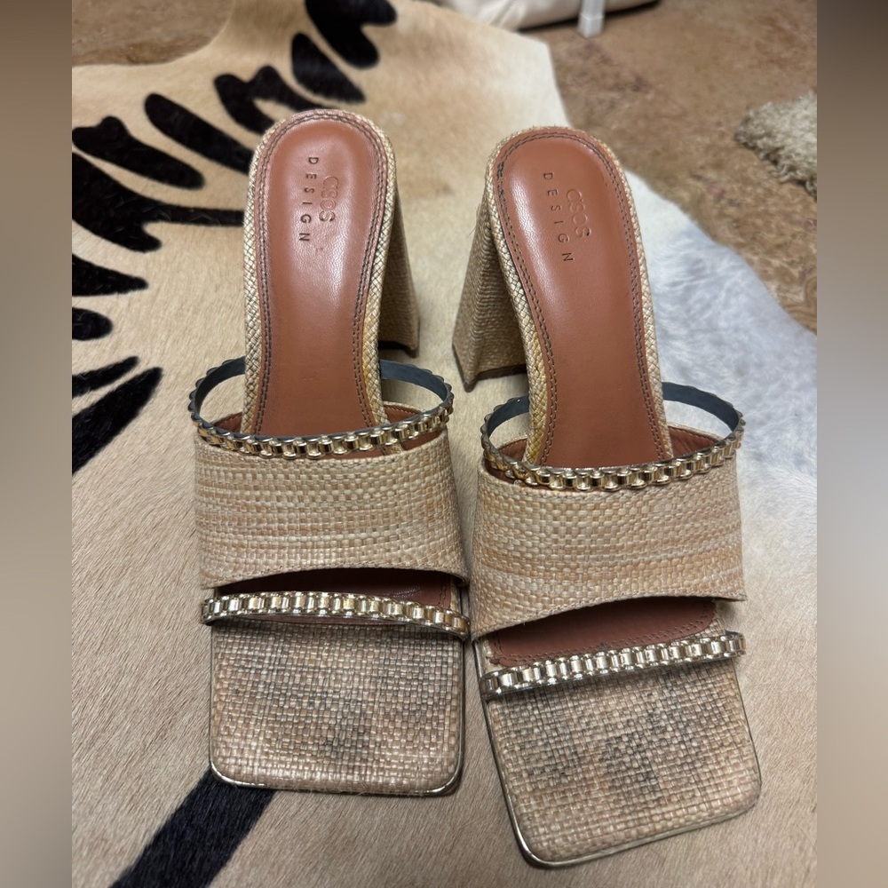 Rattan gold heels with a elevated gold straps added